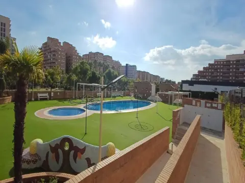Apartamento en Avenida Central, 34